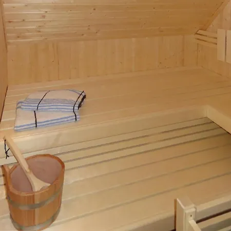 Сasa de vacaciones Wiecker Landhus Fhh 1 Wieck