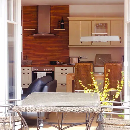 Сasa de vacaciones Wiecker Landhus Fhh 1